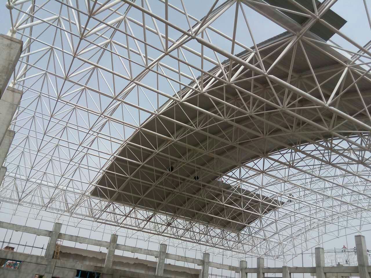 漳州螺栓球网架的设计制作与安装